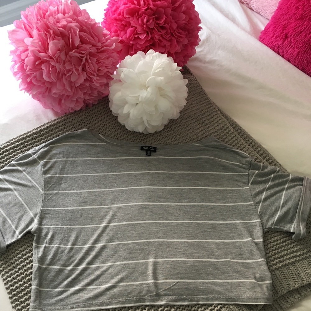 Rue21 Grey & White Stripped Tee